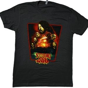 Foo Fighters Studio 666 Movie Graphic T-Shirt in Black Unisex Sz M